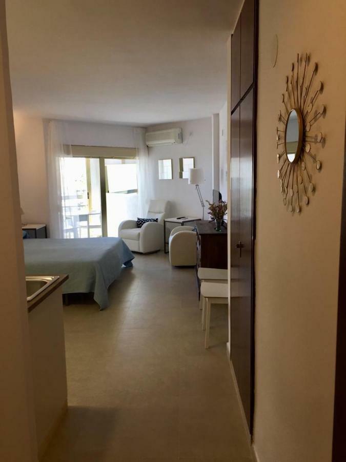 Apartamentos en Alquiler Chinasol Almuñécar Exterior foto